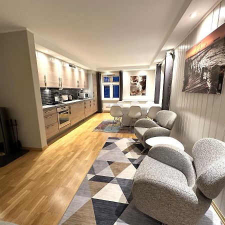 Stetind - Modern Apartment With Free Parking Narvik Exteriér fotografie