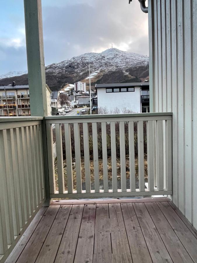 Stetind - Modern Apartment With Free Parking Narvik Exteriér fotografie